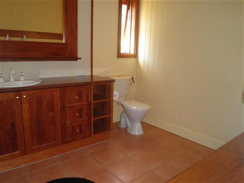 20 McDowall Street, Roma QLD 4455
