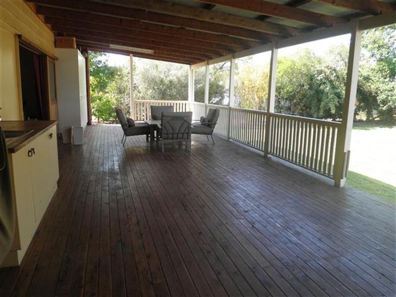 20 McDowall Street, Roma QLD 4455