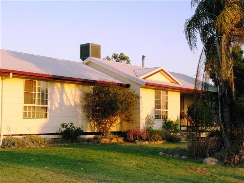 246 Bourne Drive, Roma QLD 4455