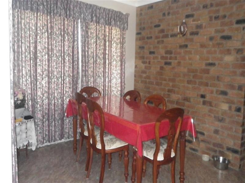 18 Madison Terrace, Roma QLD 4455