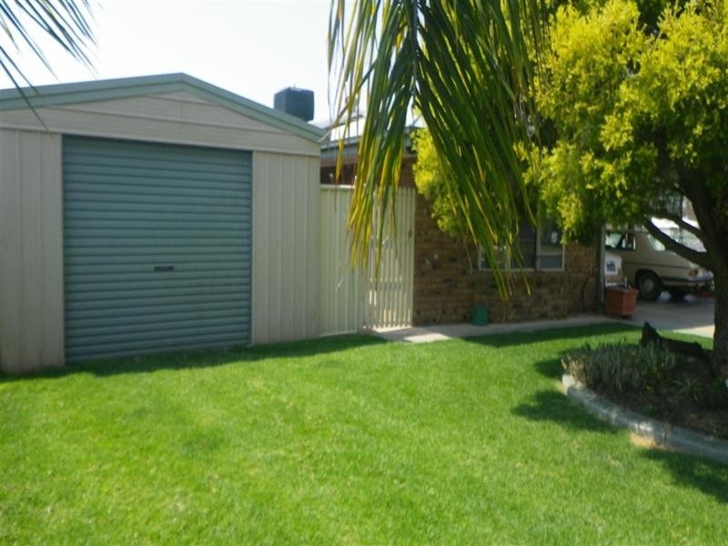 18 Madison Terrace, Roma QLD 4455