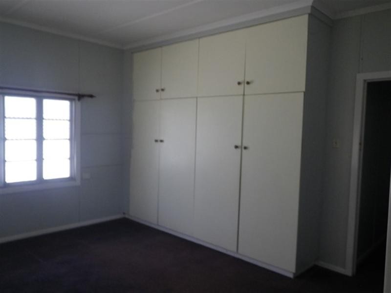 23 Feather Street, Roma QLD 4455