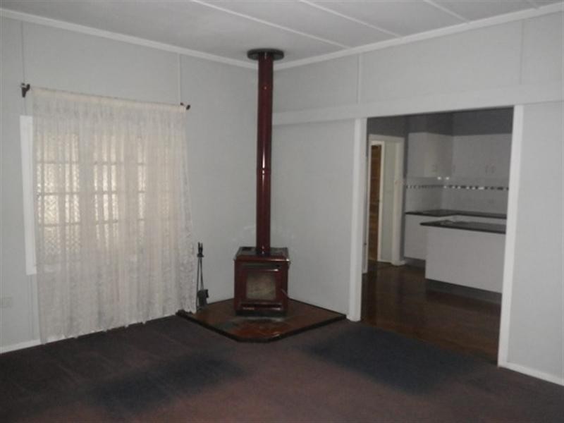 23 Feather Street, Roma QLD 4455