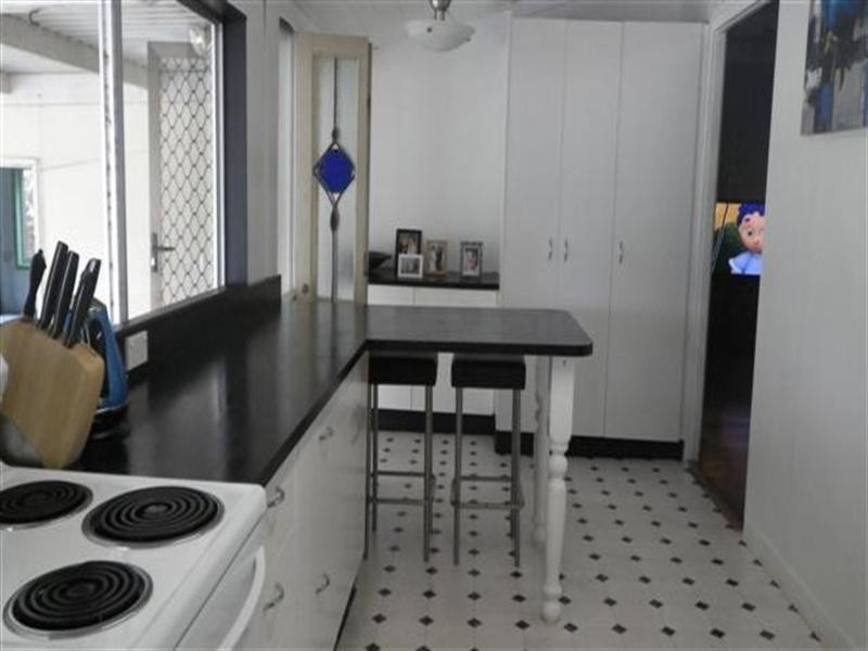 62 Raglan Street, Roma QLD 4455