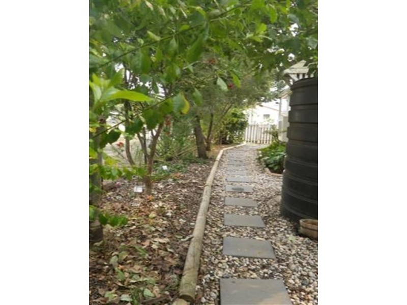 62 Raglan Street, Roma QLD 4455