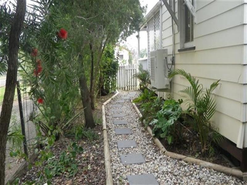 62 Raglan Street, Roma QLD 4455