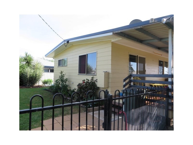 15 Robusta Drive, Roma QLD 4455
