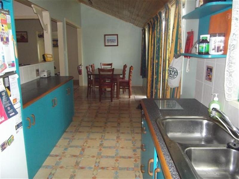 10 Russell Street, Roma QLD 4455