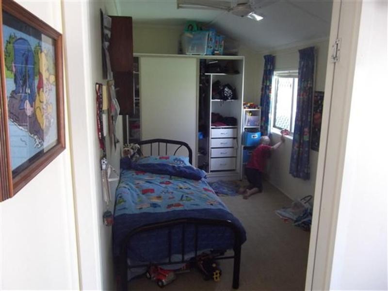 10 Russell Street, Roma QLD 4455