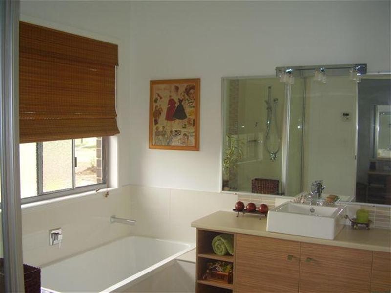 191 Charles, Roma QLD 4455