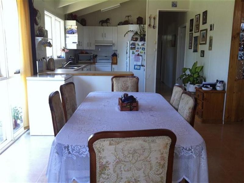 71 McPhie Street, Roma QLD 4455