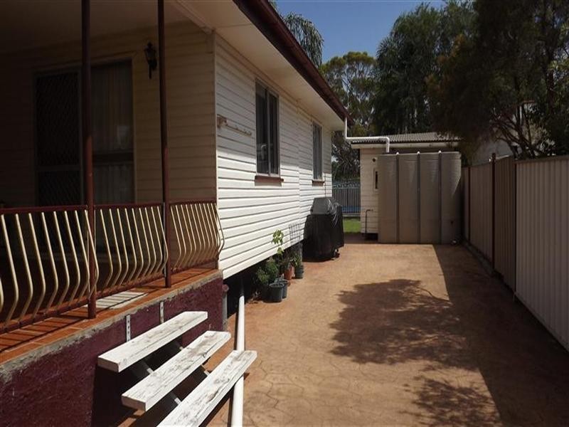 47 Miscamble Street, Roma QLD 4455