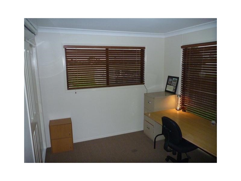 27 Robusta Drive, Roma QLD 4455