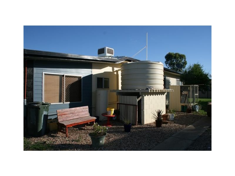 18 Crawford Street, Roma QLD 4455