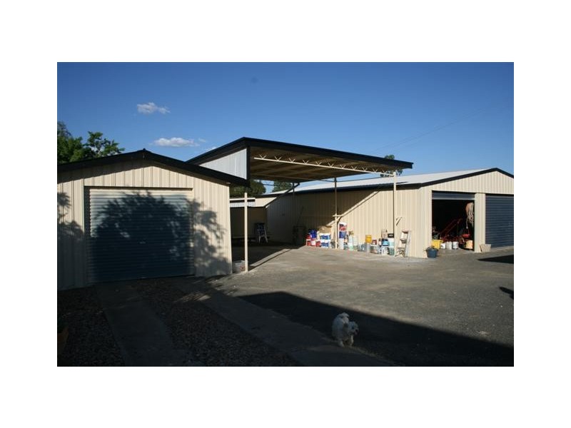 18 Crawford Street, Roma QLD 4455