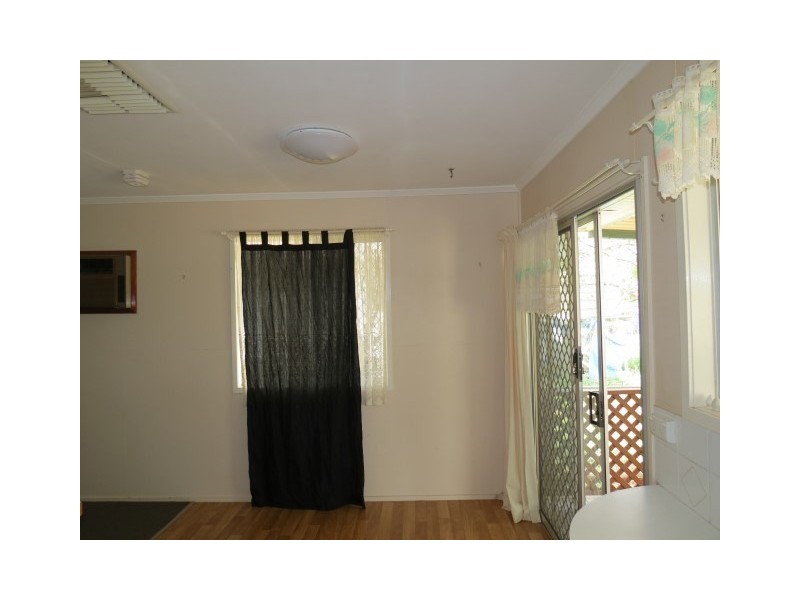 14 Holland Street, Roma QLD 4455