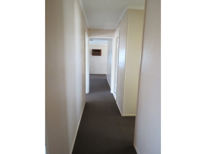 14 Holland Street, Roma QLD 4455