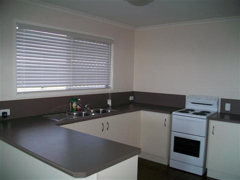 176 Bourne Drive, Roma QLD 4455