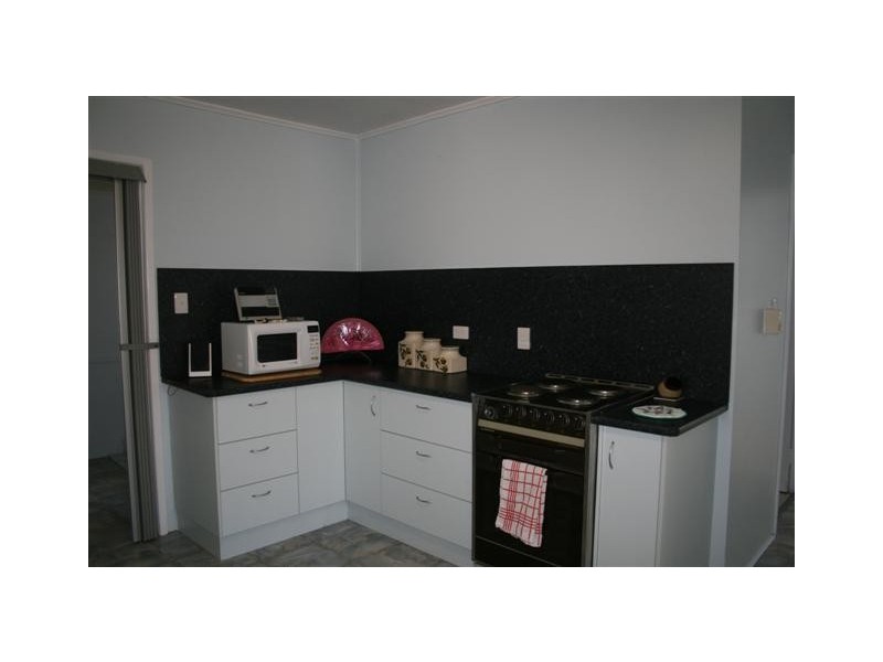 17 Quintin Street, Roma QLD 4455