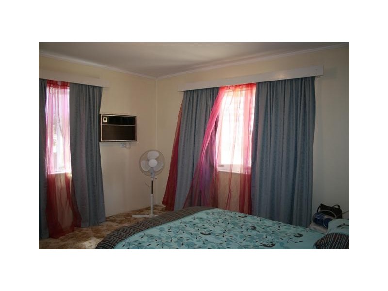 17 Quintin Street, Roma QLD 4455