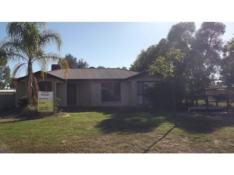 1 Felicity Court, Roma QLD 4455