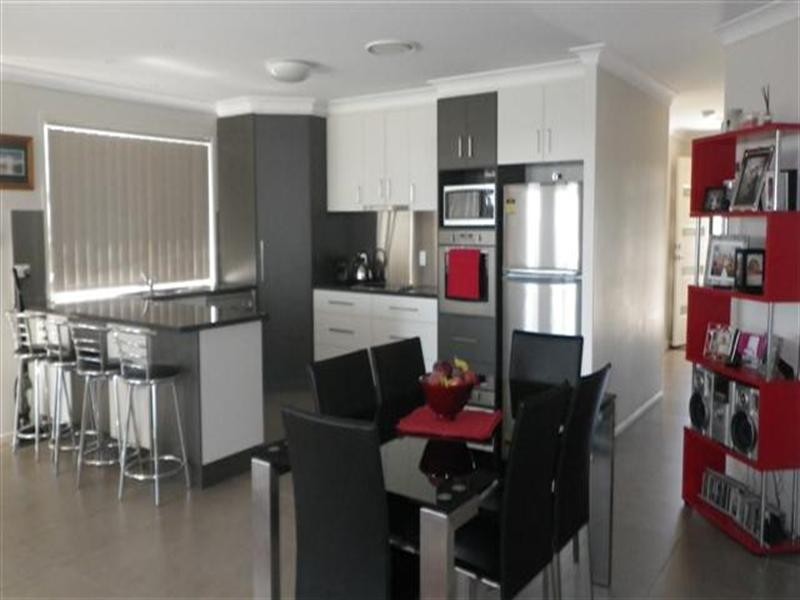 19 Robusta Drive, Roma QLD 4455