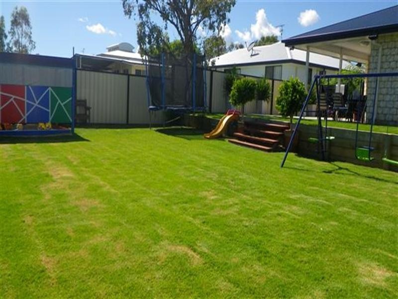 19 Robusta Drive, Roma QLD 4455