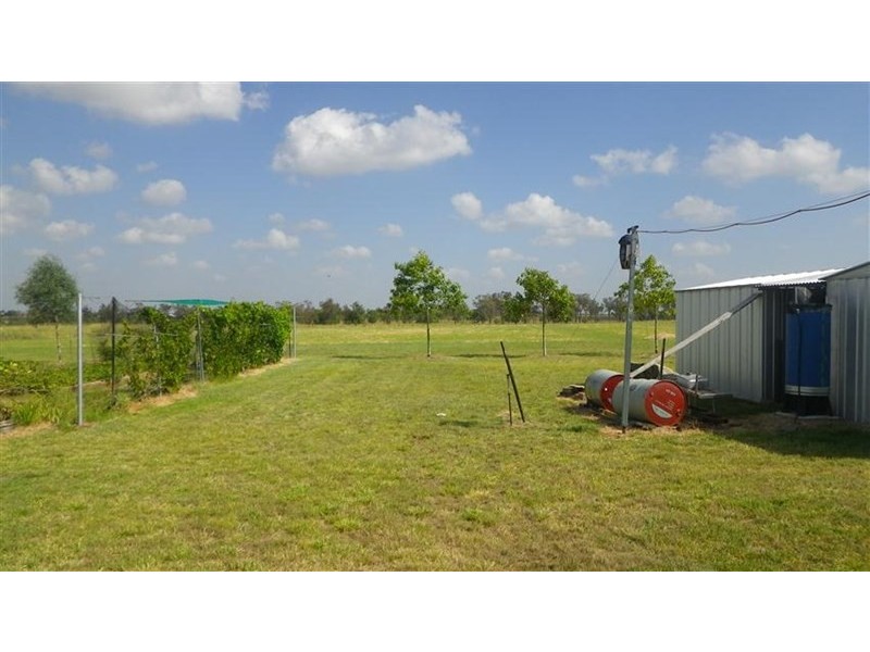 144 Bourne Drive, Roma QLD 4455