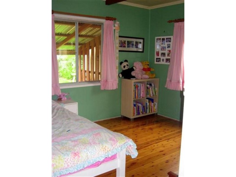 76 Bowen Street, Roma QLD 4455