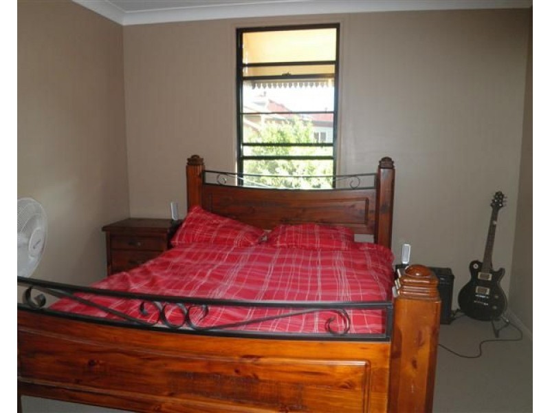 99 Arthur Street, Roma QLD 4455