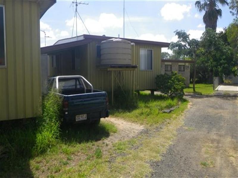 60 Charles Street, Roma QLD 4455