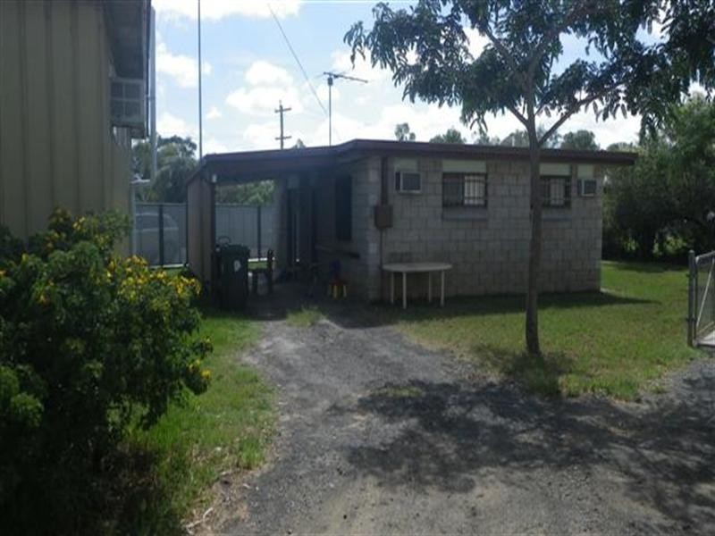 60 Charles Street, Roma QLD 4455