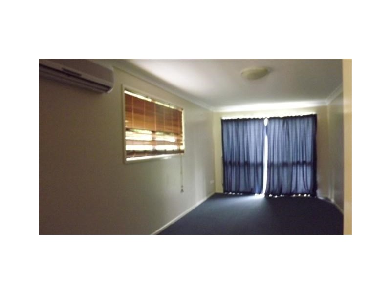 1 Felicity Court, Roma QLD 4455