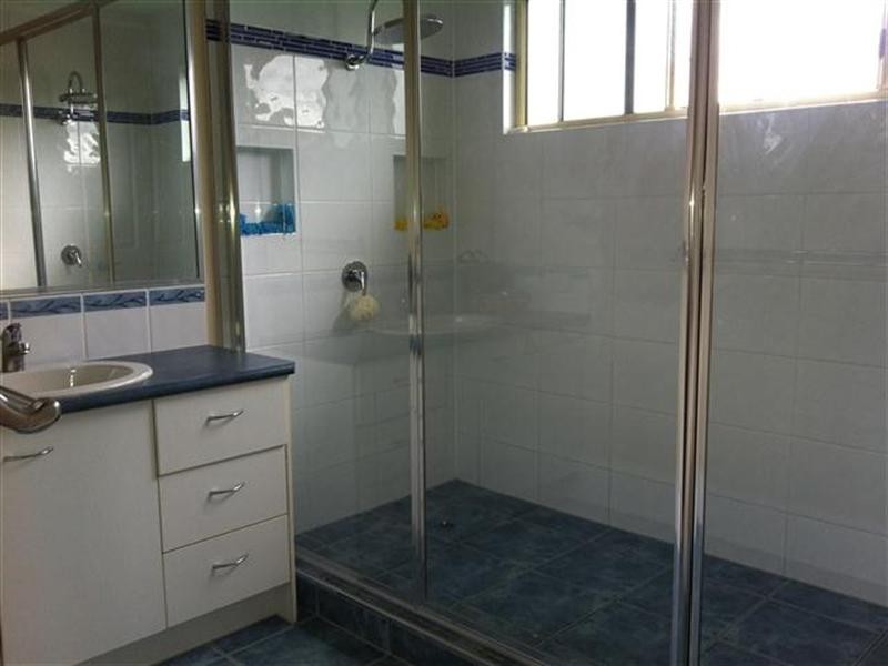 26 South Street, Roma QLD 4455