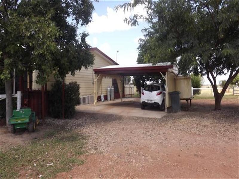 78 Hartleys Lane, Roma QLD 4455