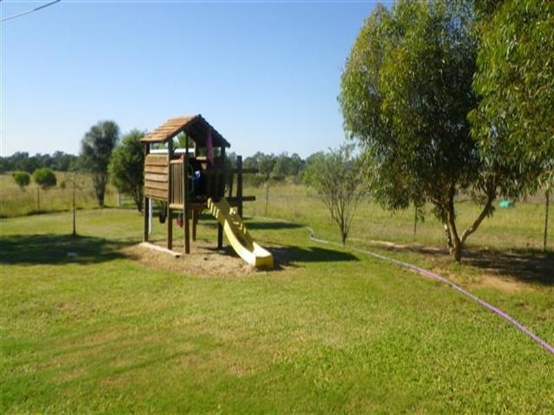 78 Hartleys Lane, Roma QLD 4455