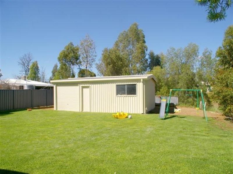 34 Lovell Street, Roma QLD 4455