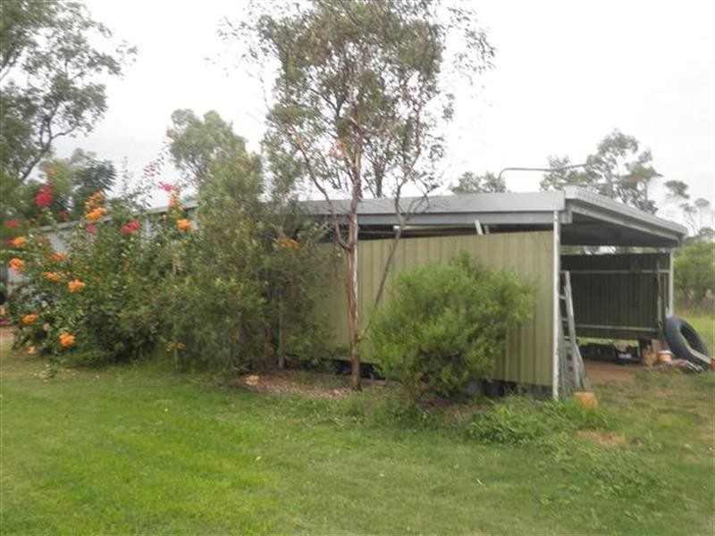 237b Northern Road, Roma QLD 4455