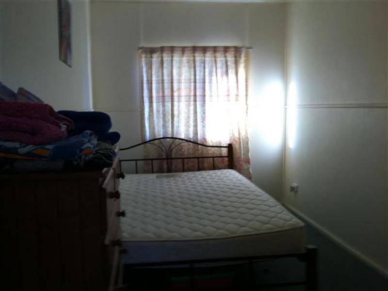 20 Lewis Street, Roma QLD 4455