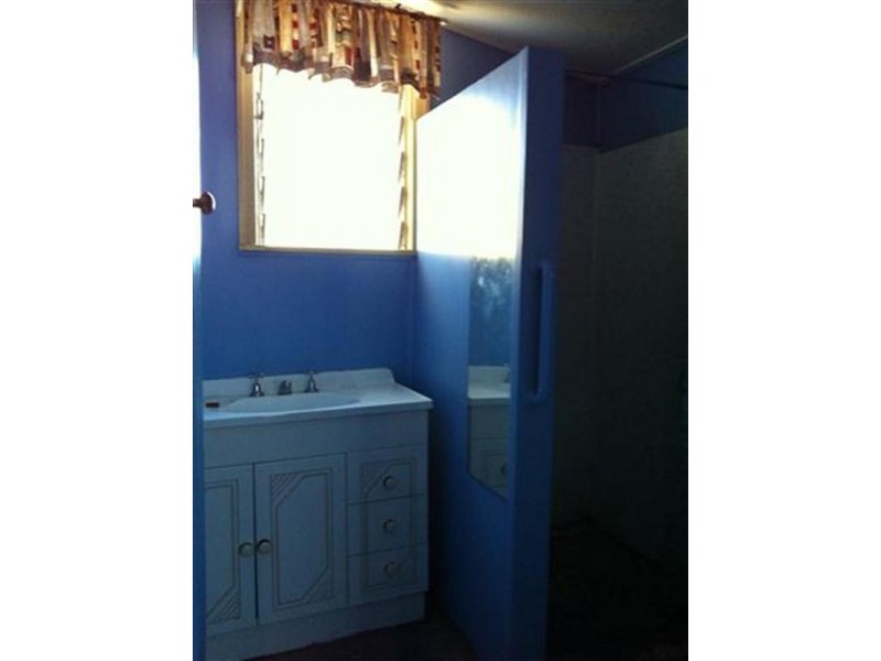 20 Lewis Street, Roma QLD 4455