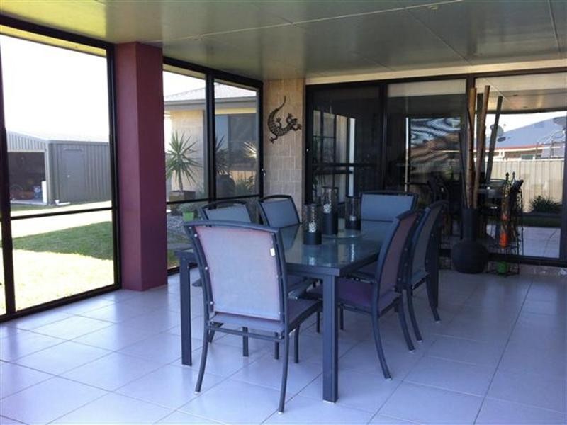 5 Lockyer Crescent, Roma QLD 4455