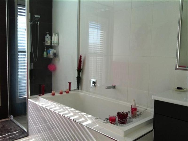 5 Lockyer Crescent, Roma QLD 4455