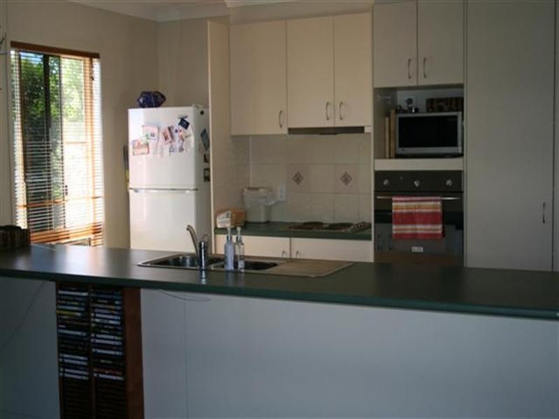 3 Bond Street, Roma QLD 4455