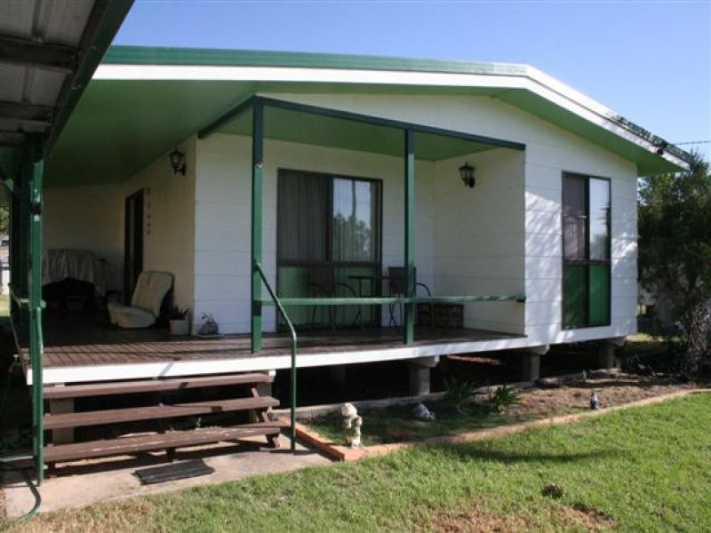 3 Elmer Street, Roma QLD 4455