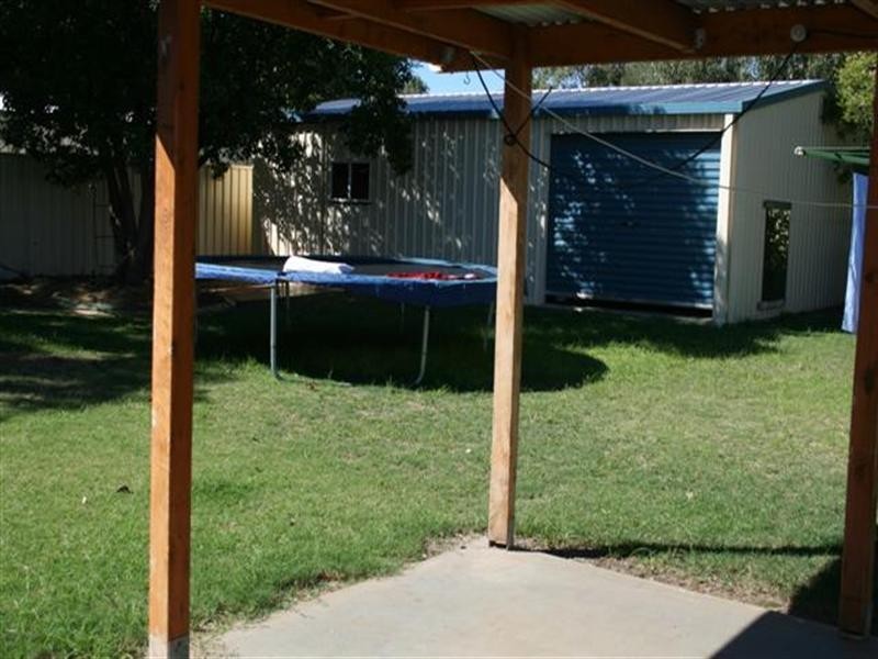 44 Taylor Street, Roma QLD 4455