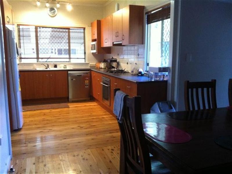 44 Taylor Street, Roma QLD 4455