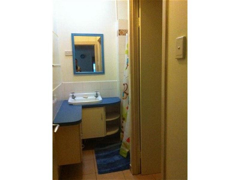 44 Taylor Street, Roma QLD 4455