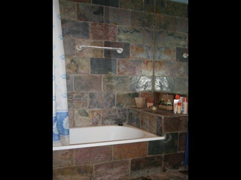 103 Currey Street, Roma QLD 4455