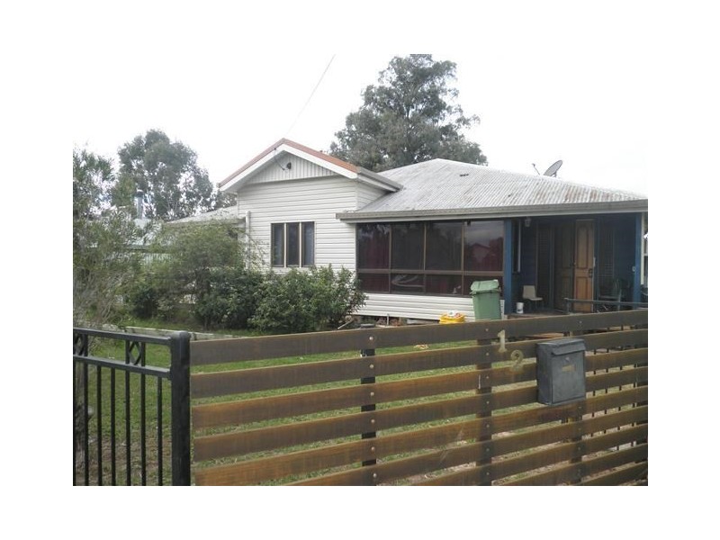 12 William Street, Roma QLD 4455