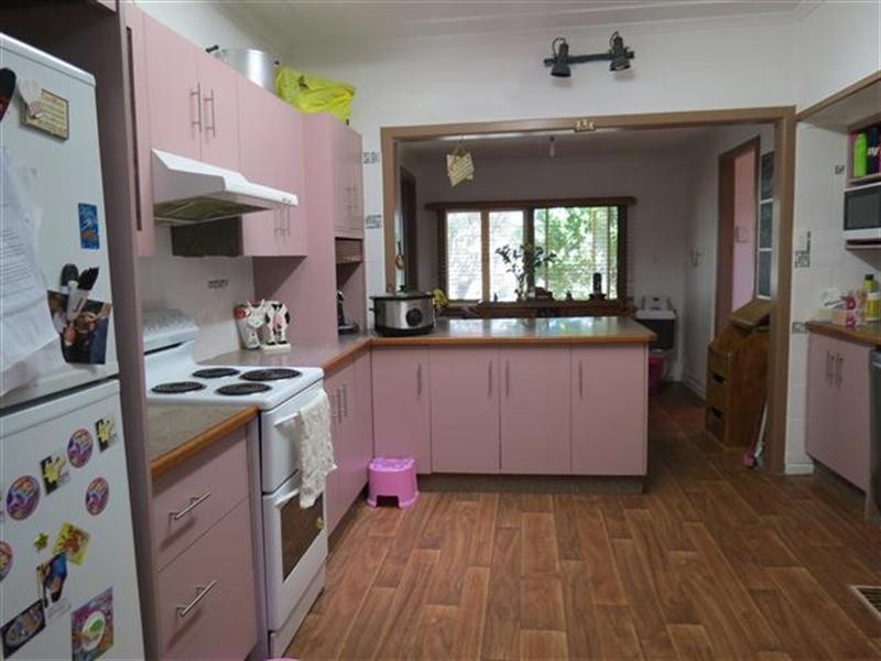 5 Conroy Street, Roma QLD 4455